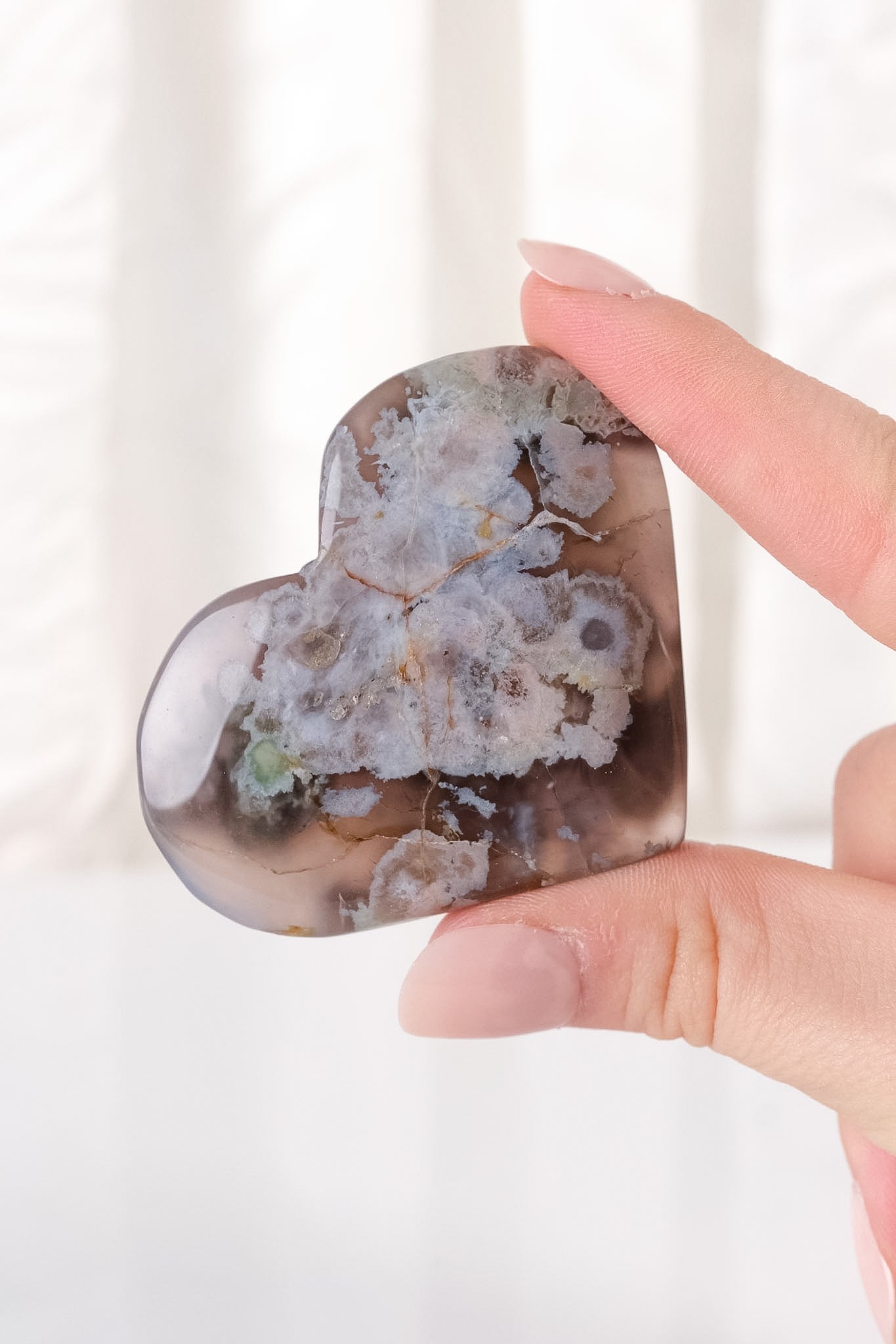 Black Flower Agate Heart