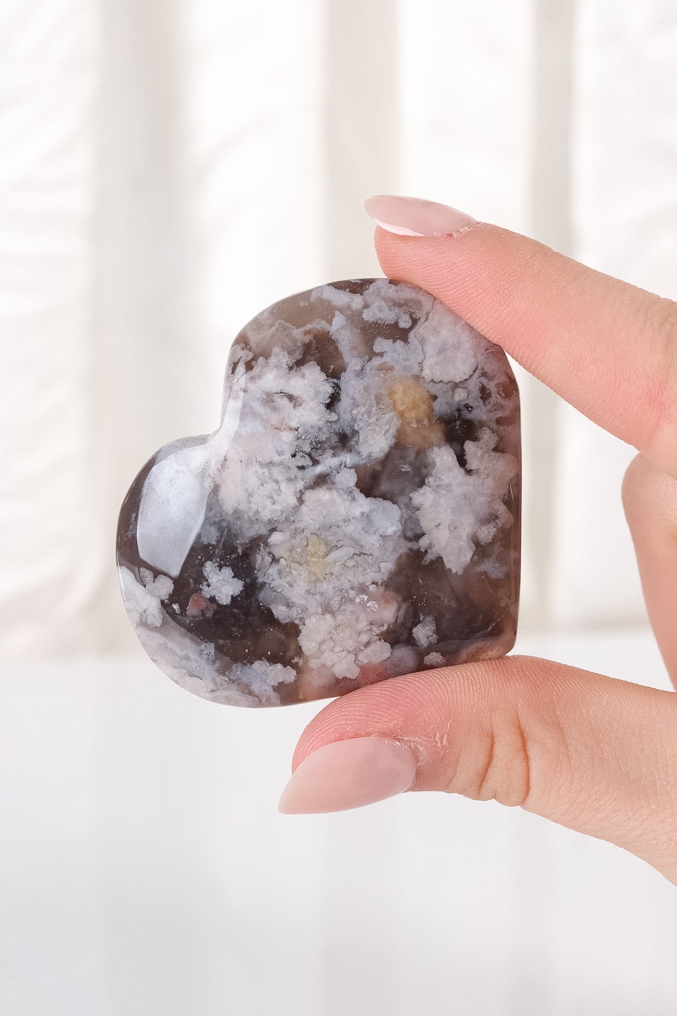 Black Flower Agate Heart