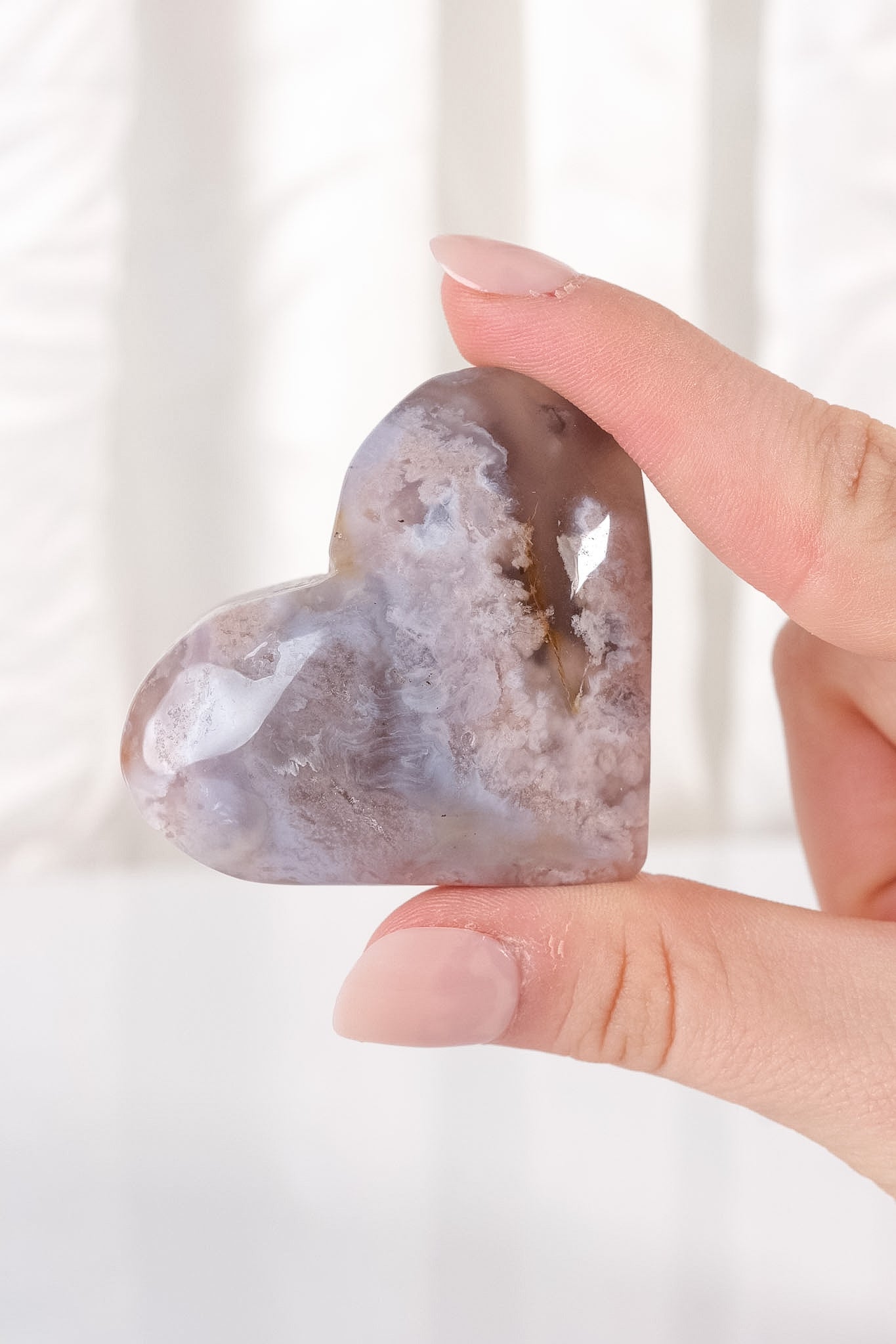Black Flower Agate Heart