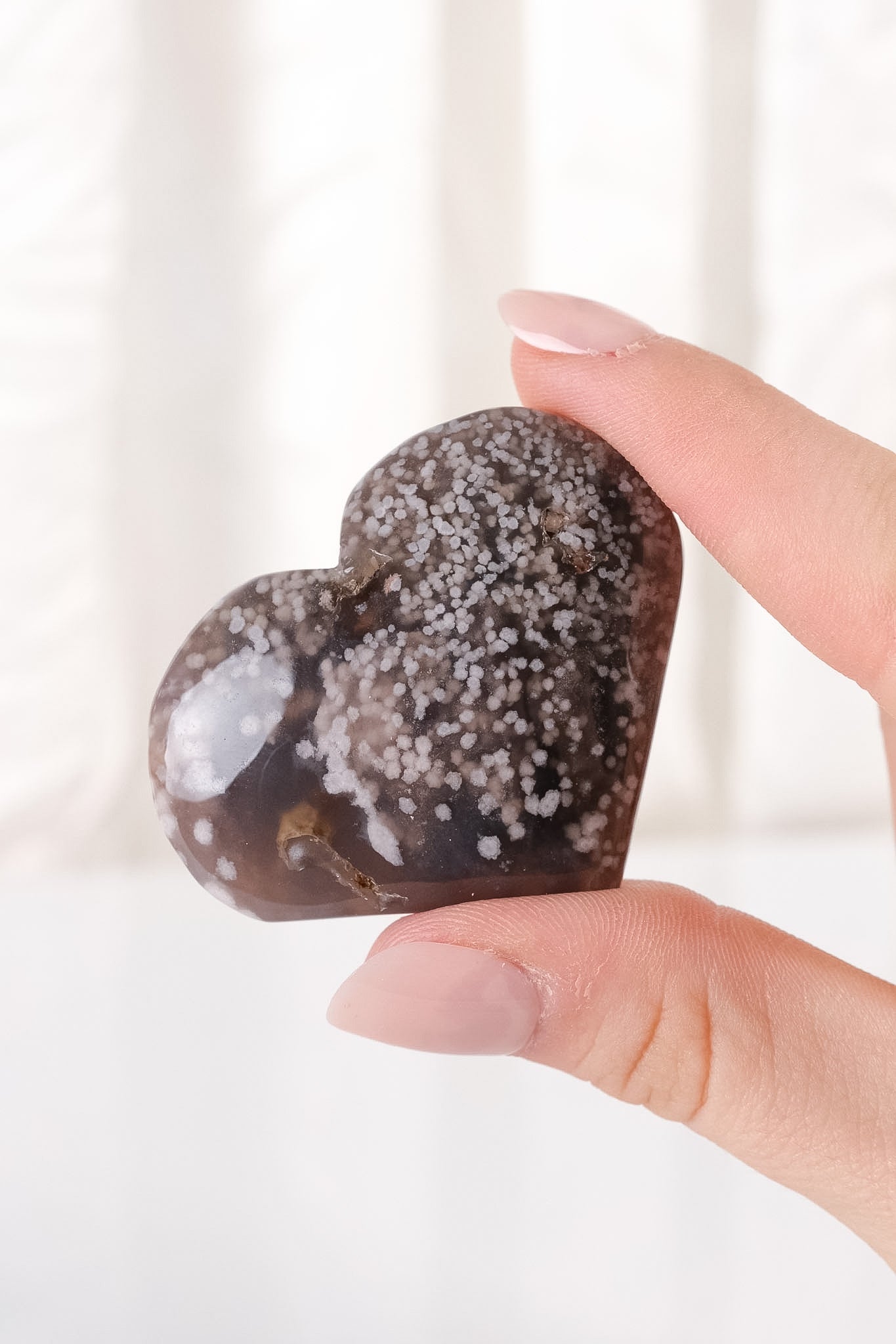 Black Flower Agate Heart