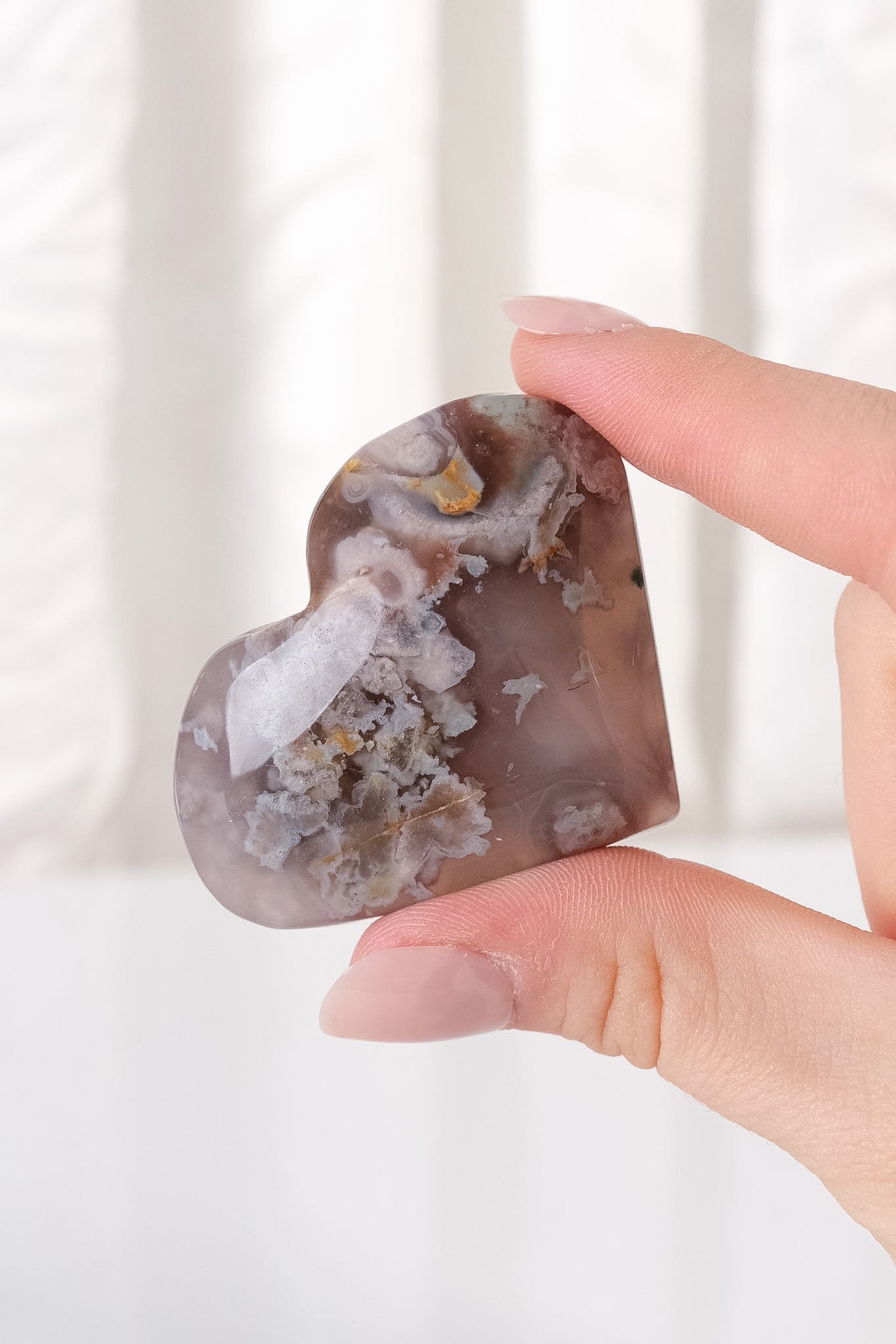 Black Flower Agate Heart