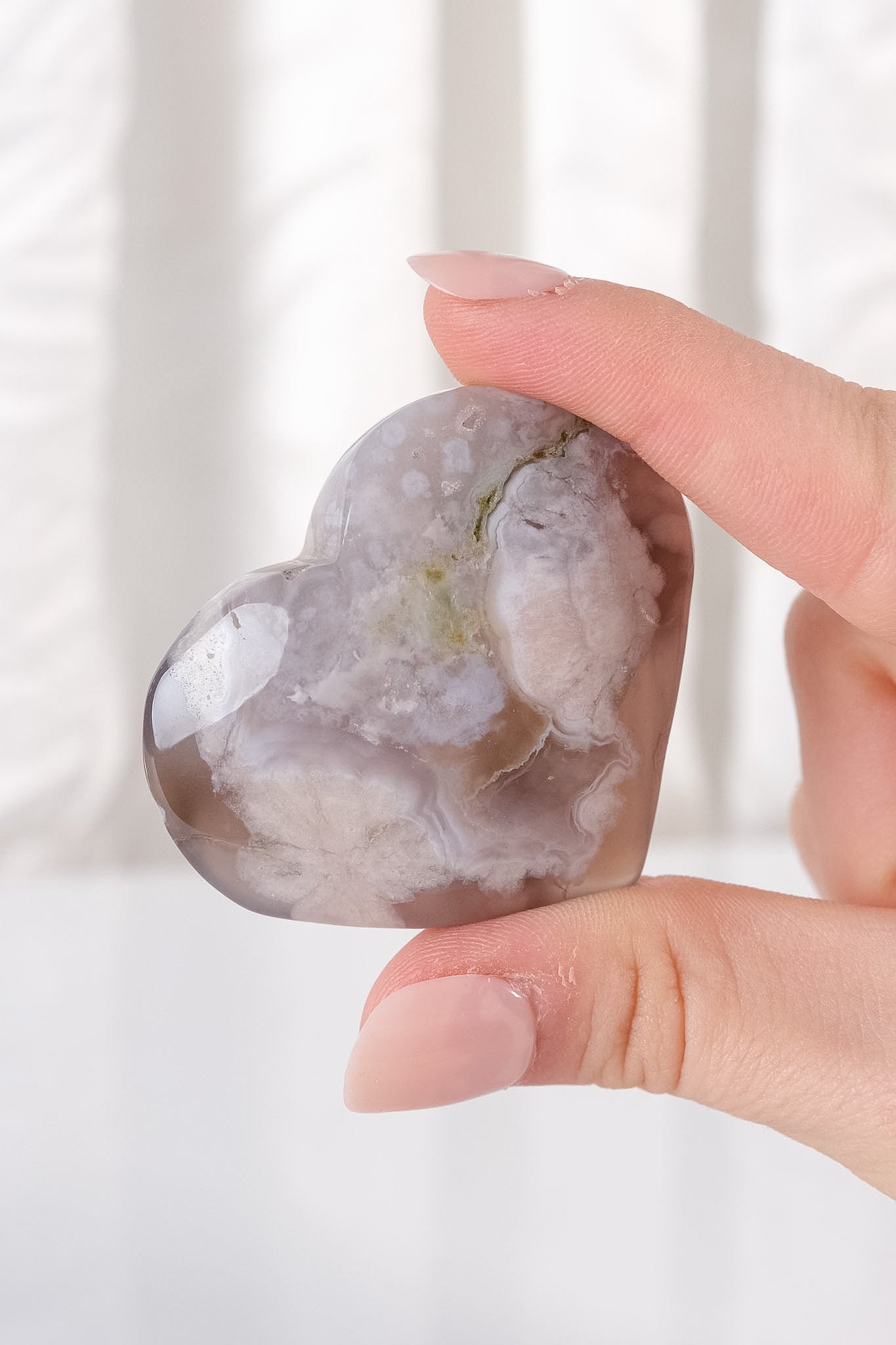 Black Flower Agate Heart