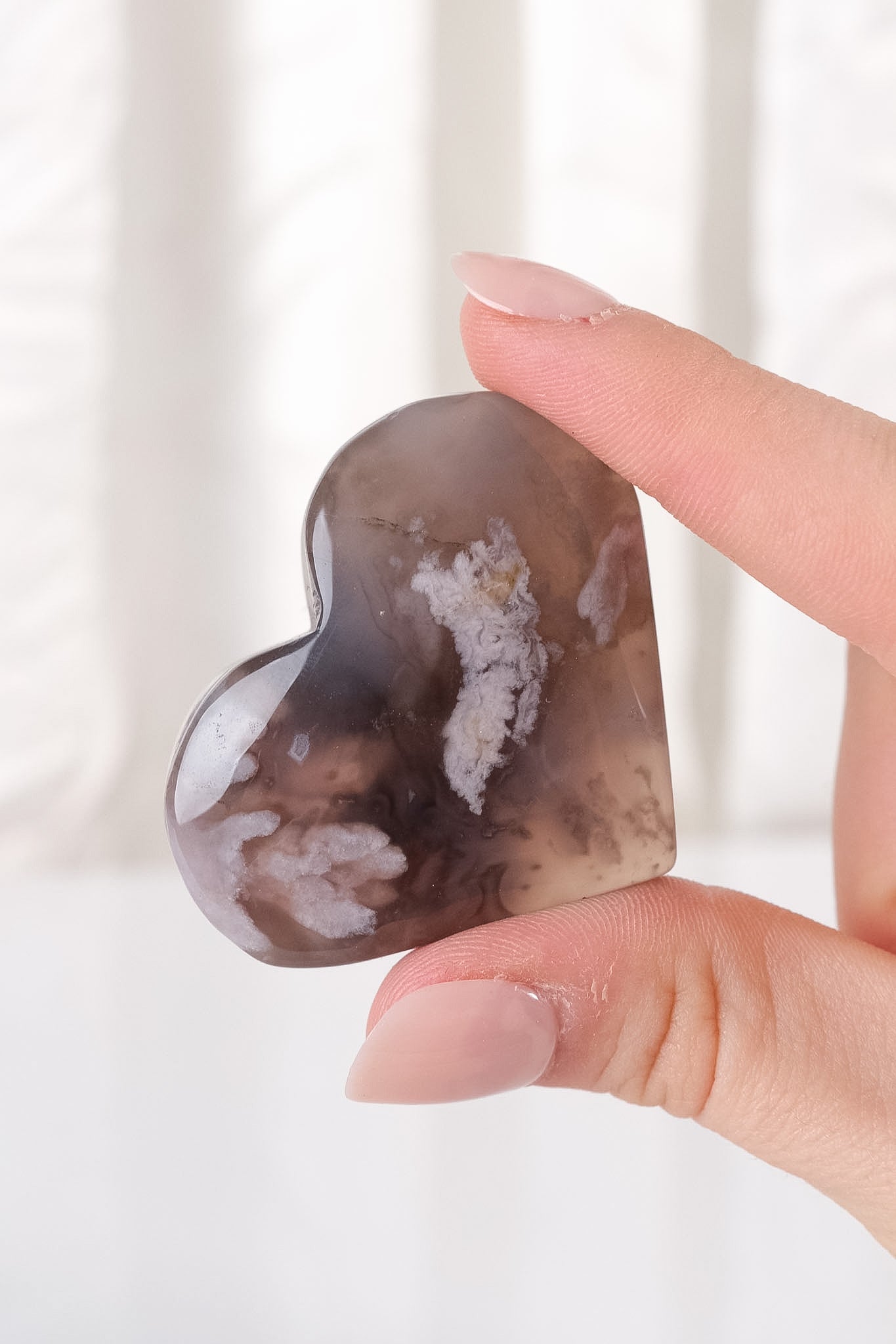 Black Flower Agate Heart