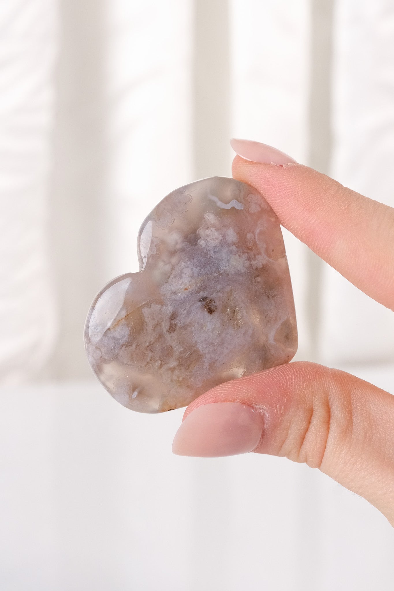 Black Flower Agate Heart