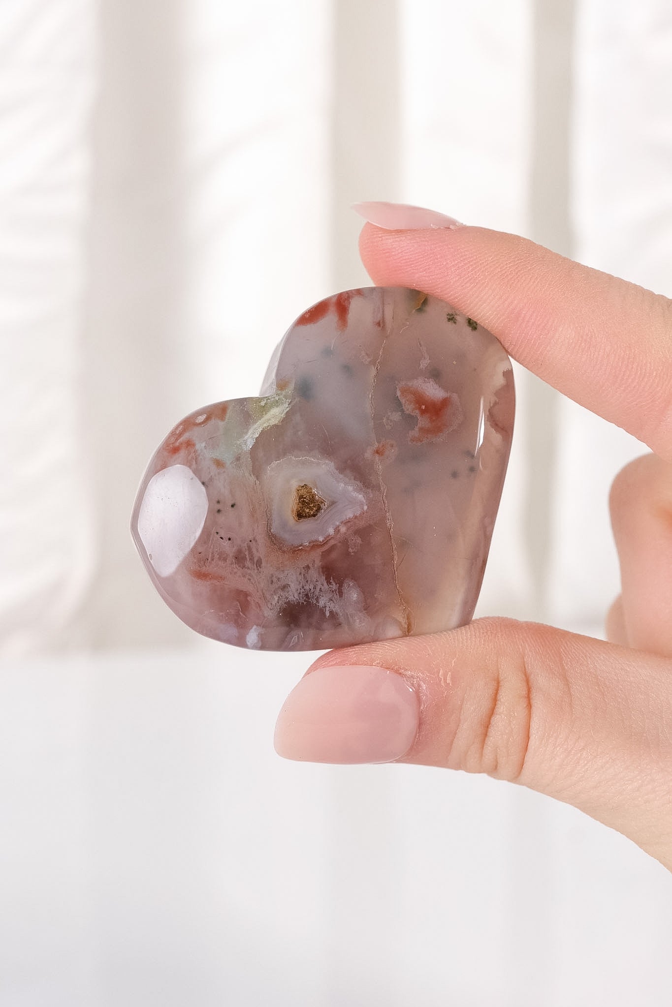 Black Flower Agate Heart