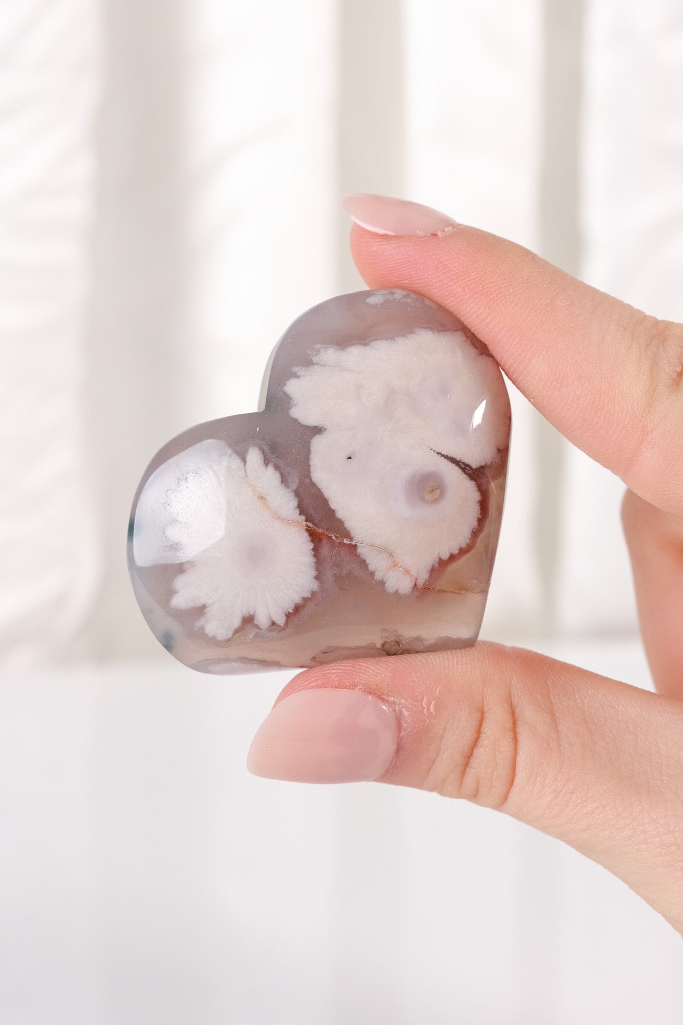 Black Flower Agate Heart