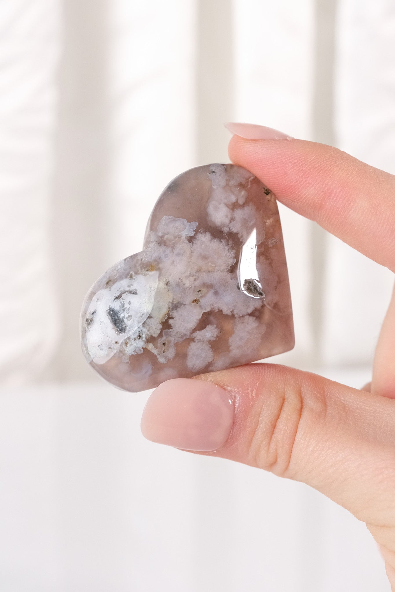 Black Flower Agate Heart
