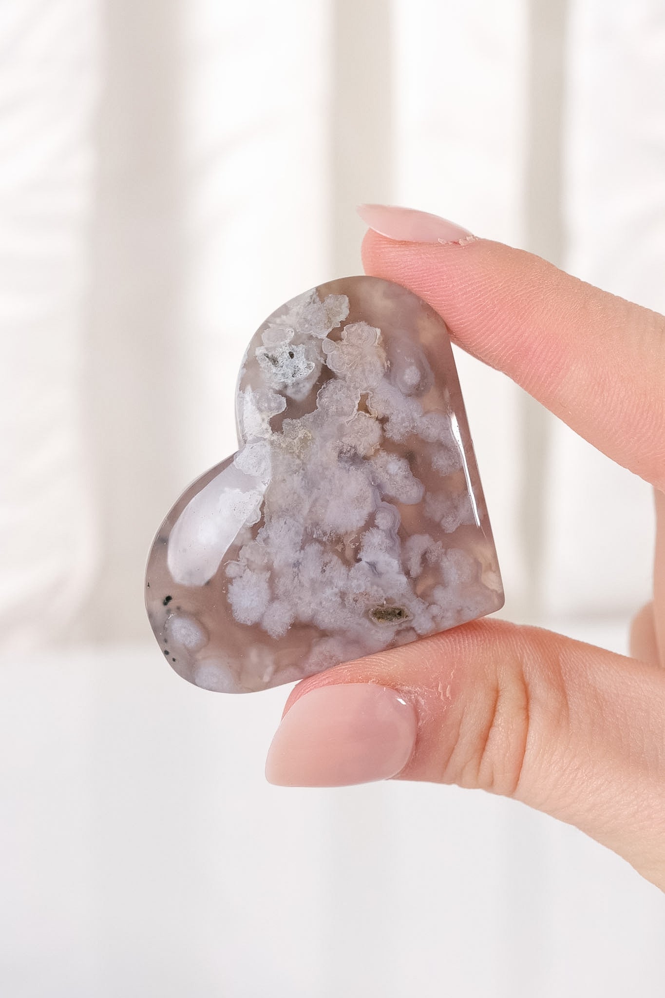 Black Flower Agate Heart