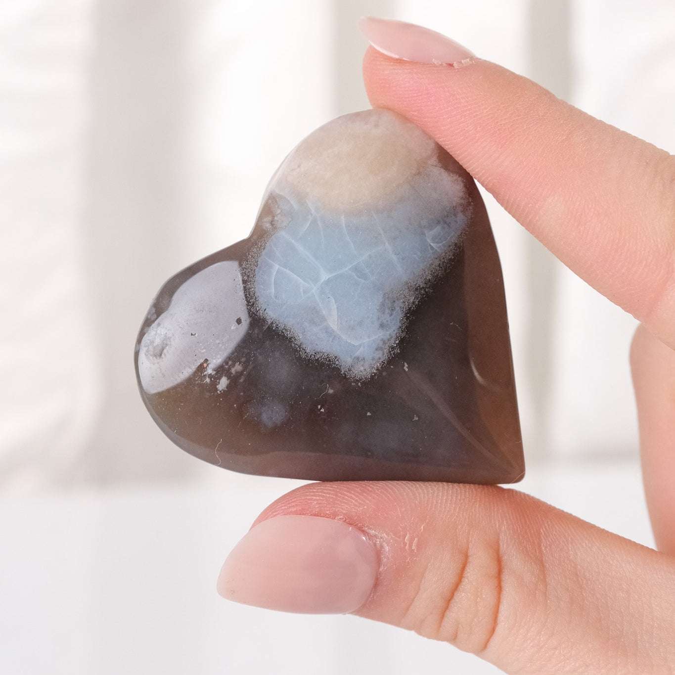 Black Flower Agate Heart