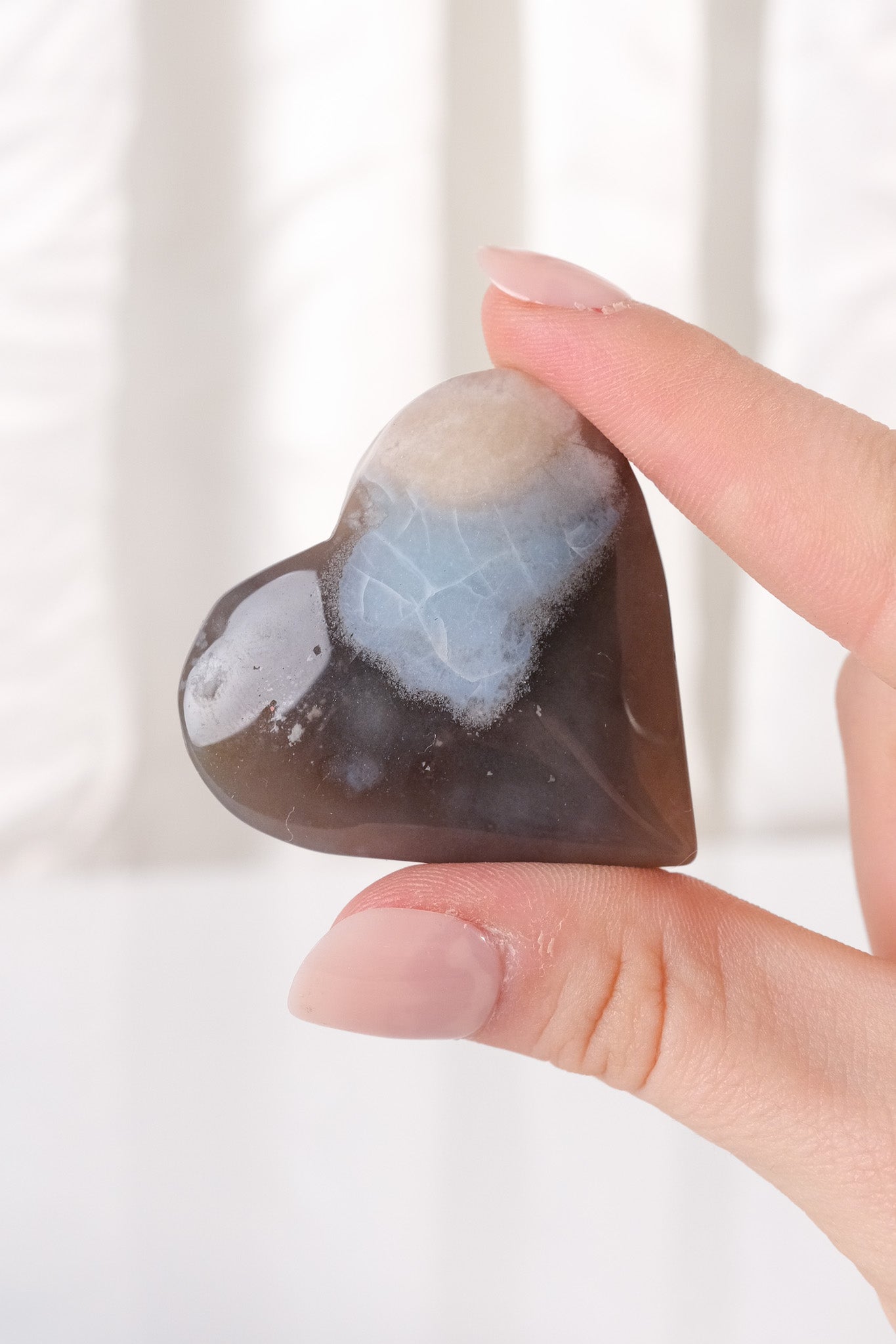 Black Flower Agate Heart