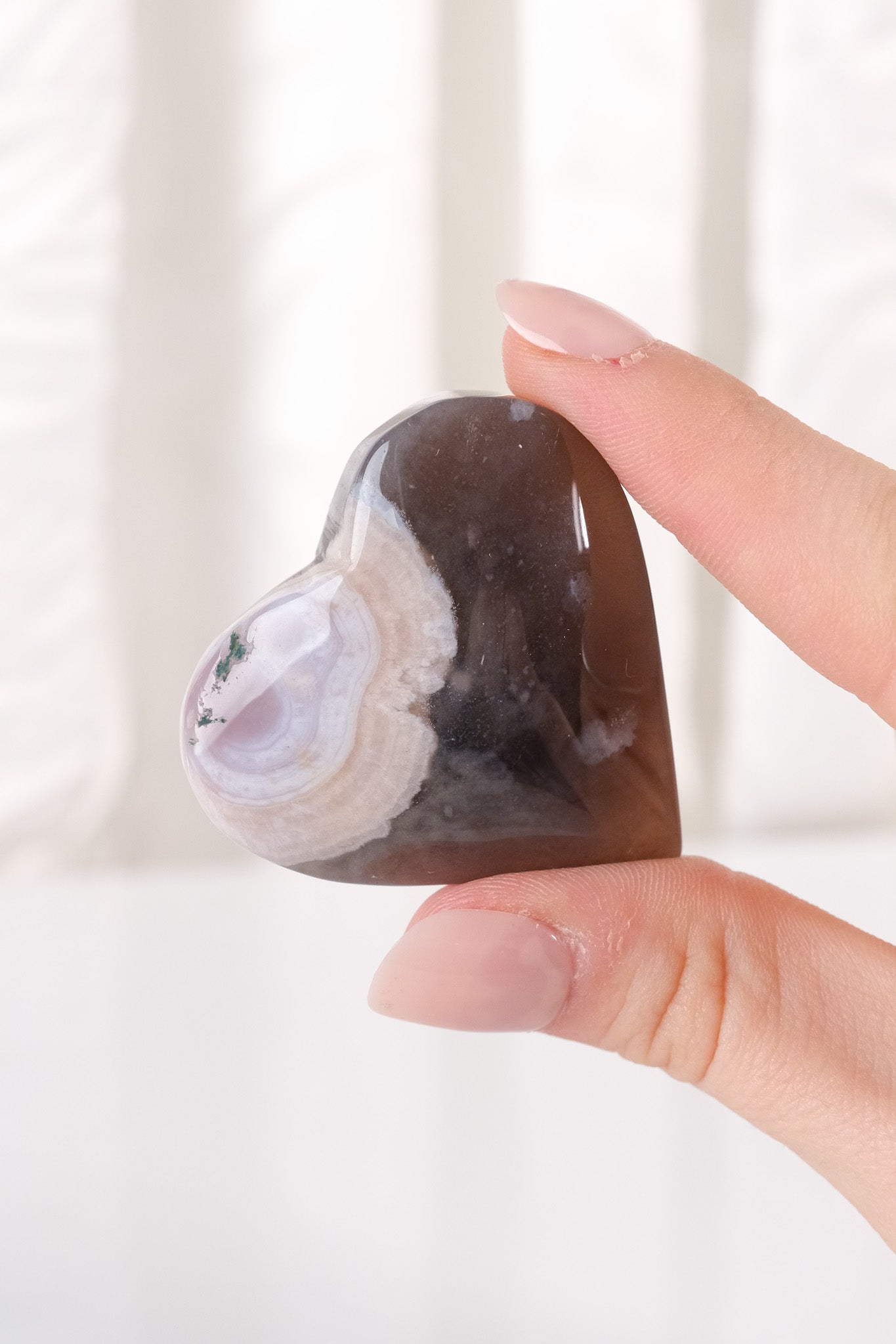 Black Flower Agate Heart