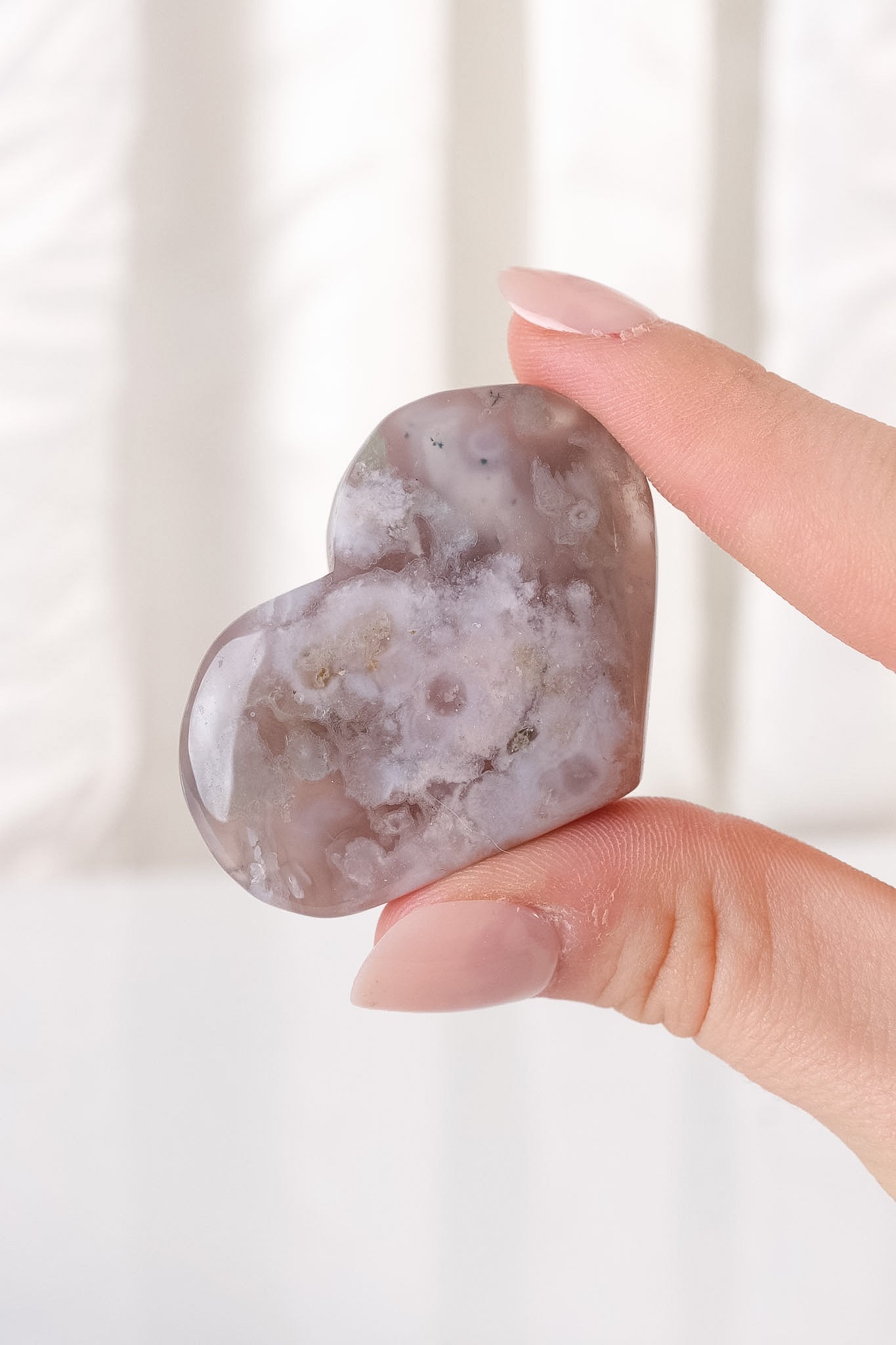 Black Flower Agate Heart