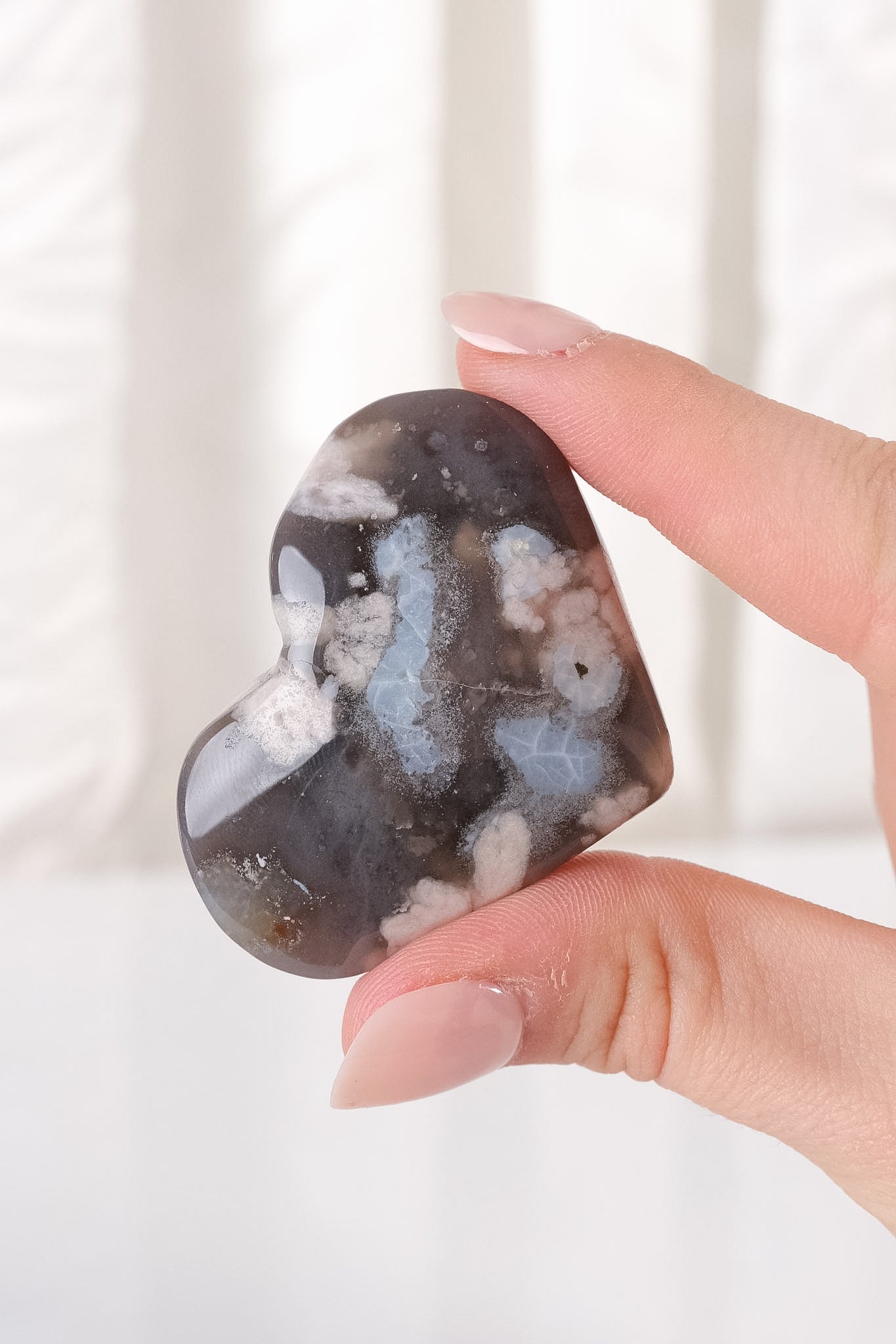 Black Flower Agate Heart