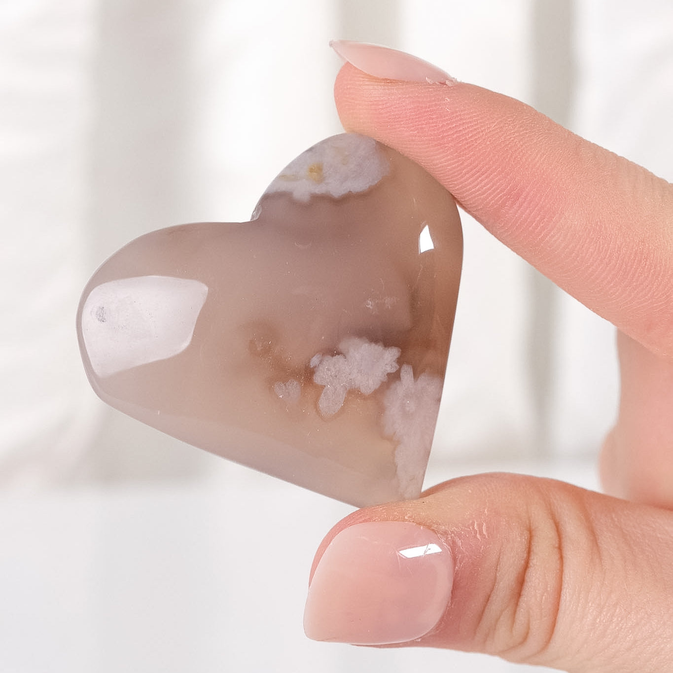 Black Flower Agate Heart