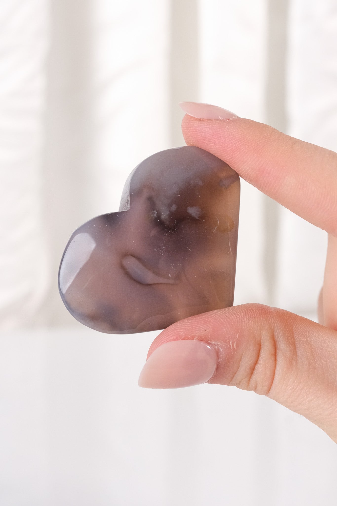 Black Flower Agate Heart