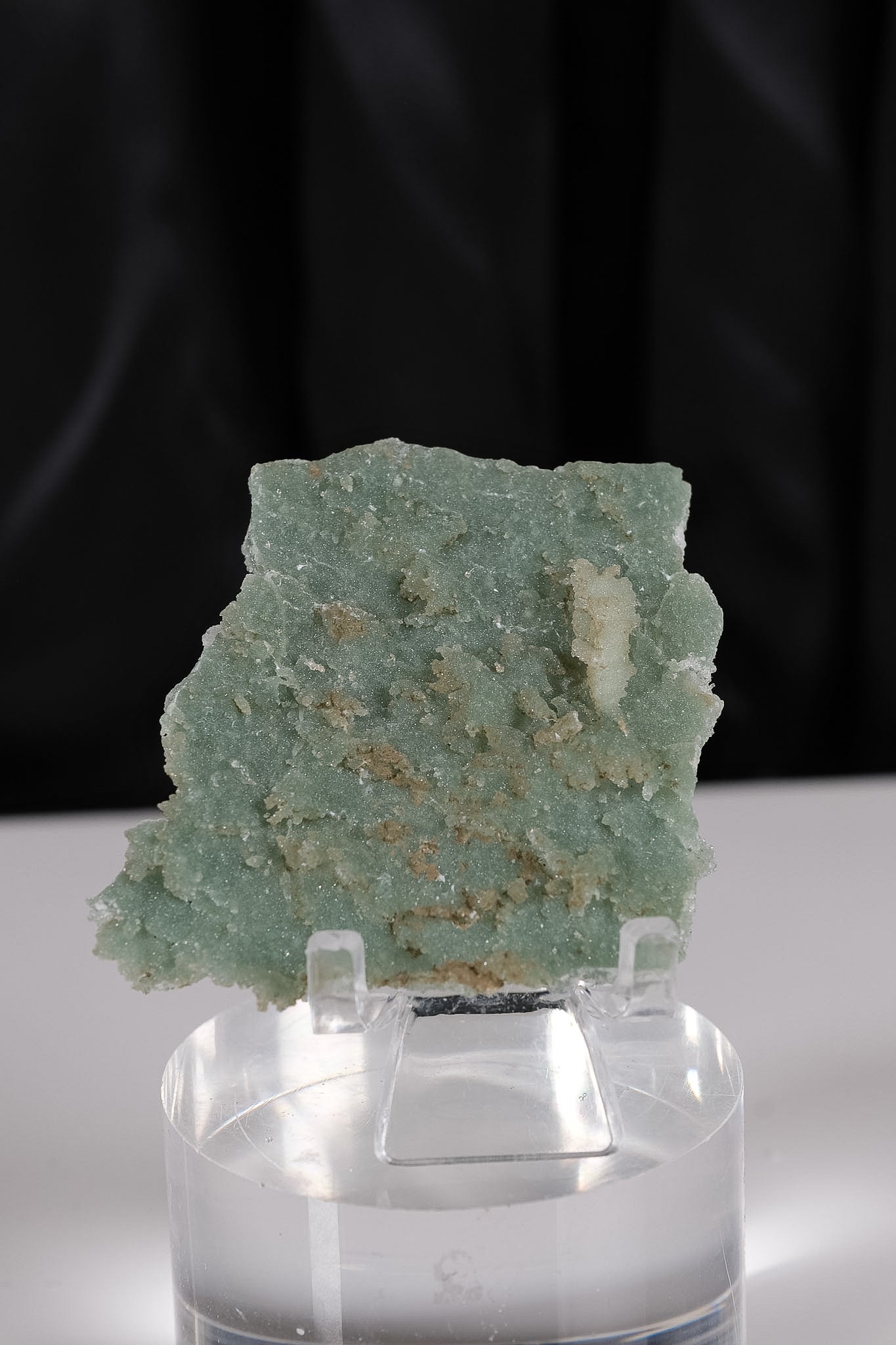 Snowy Green Apophyllite Super Thin Crust Slice