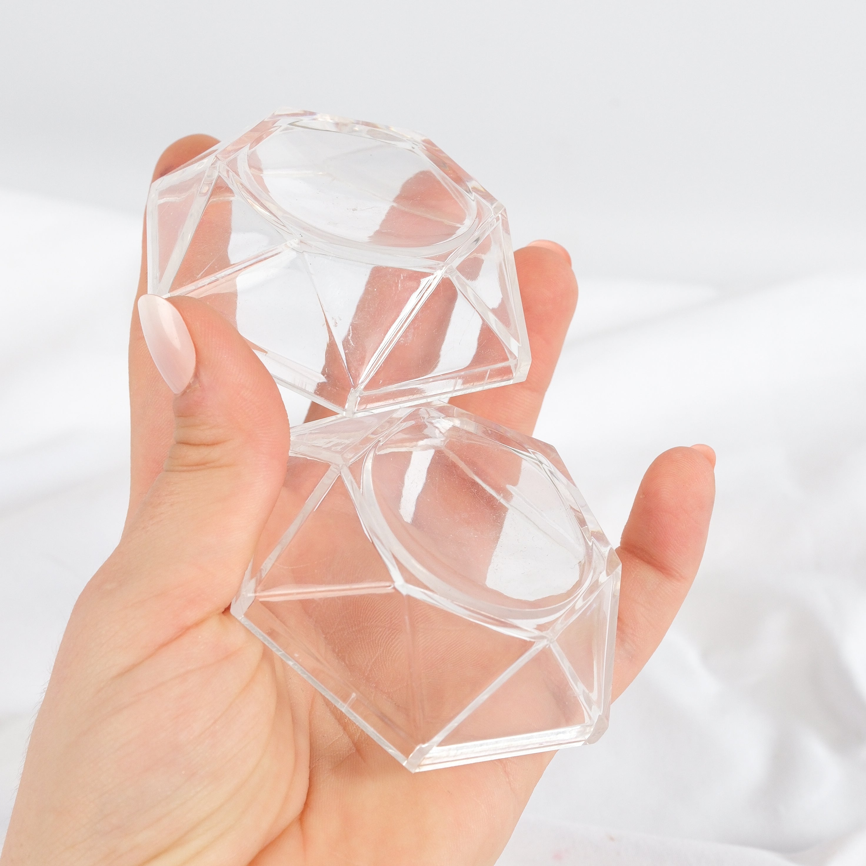 Acrylic Hexagonal Sphere stand
