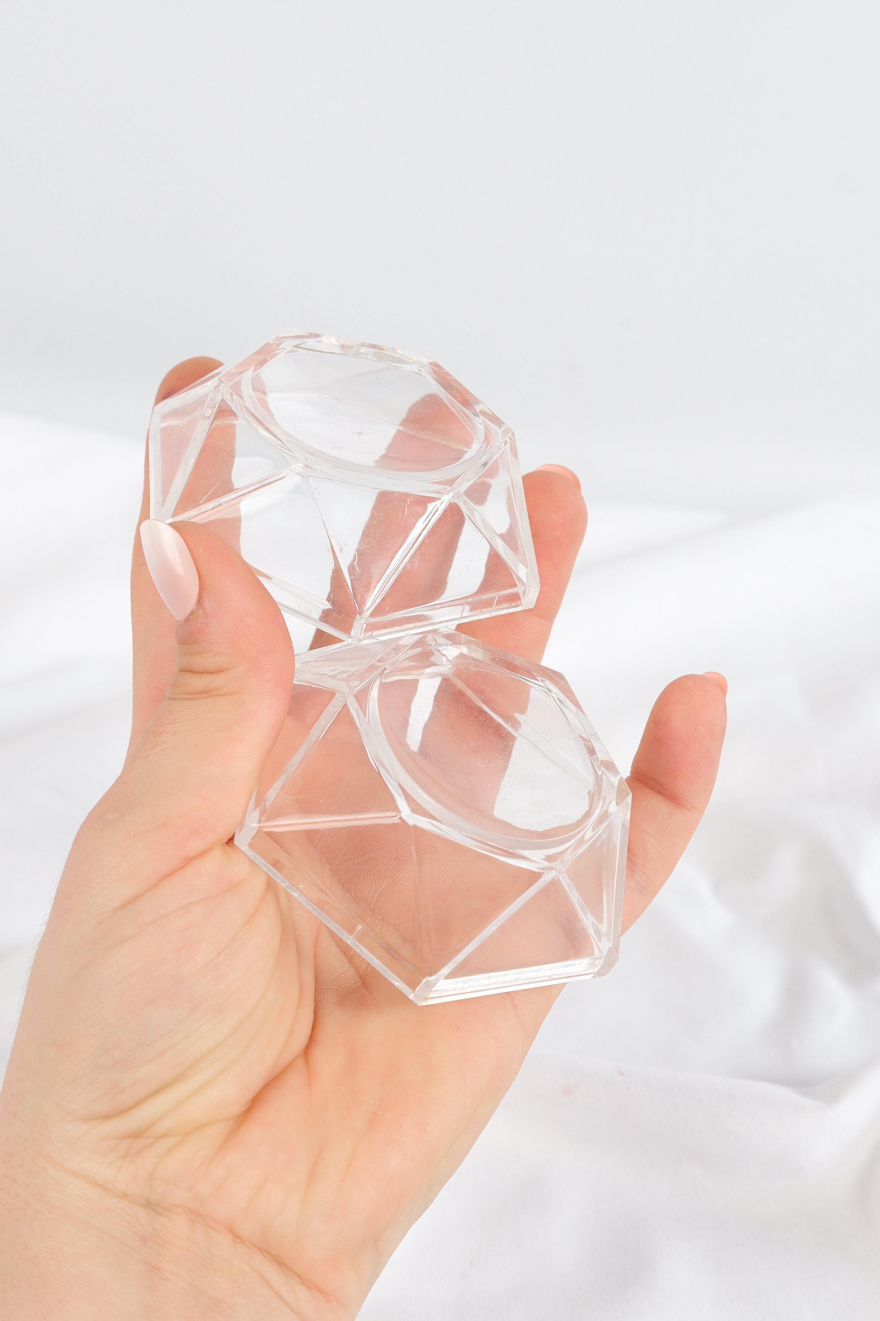 Acrylic Hexagonal Sphere stand