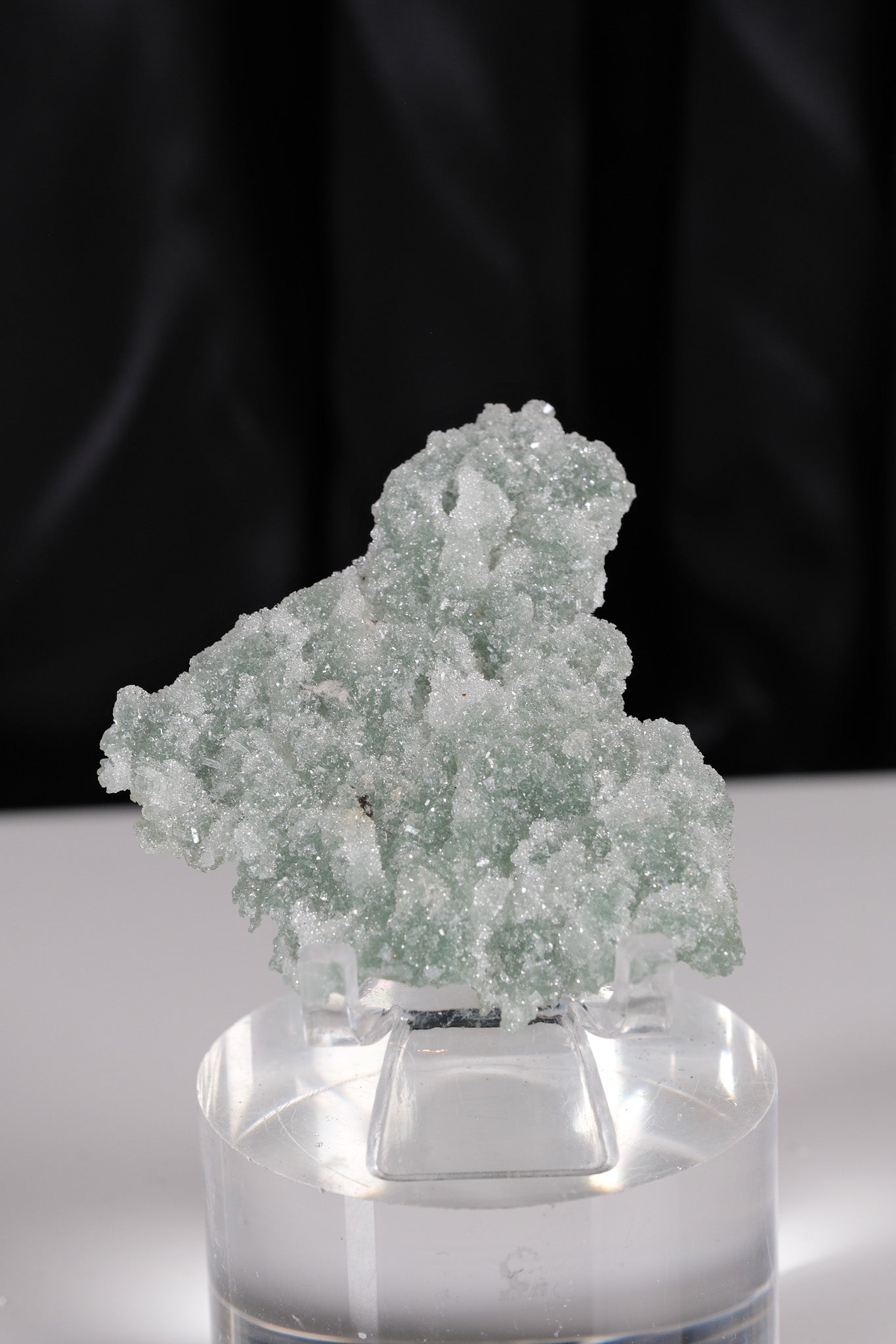 Snowy Green Apophyllite Super Thin Crust Slice