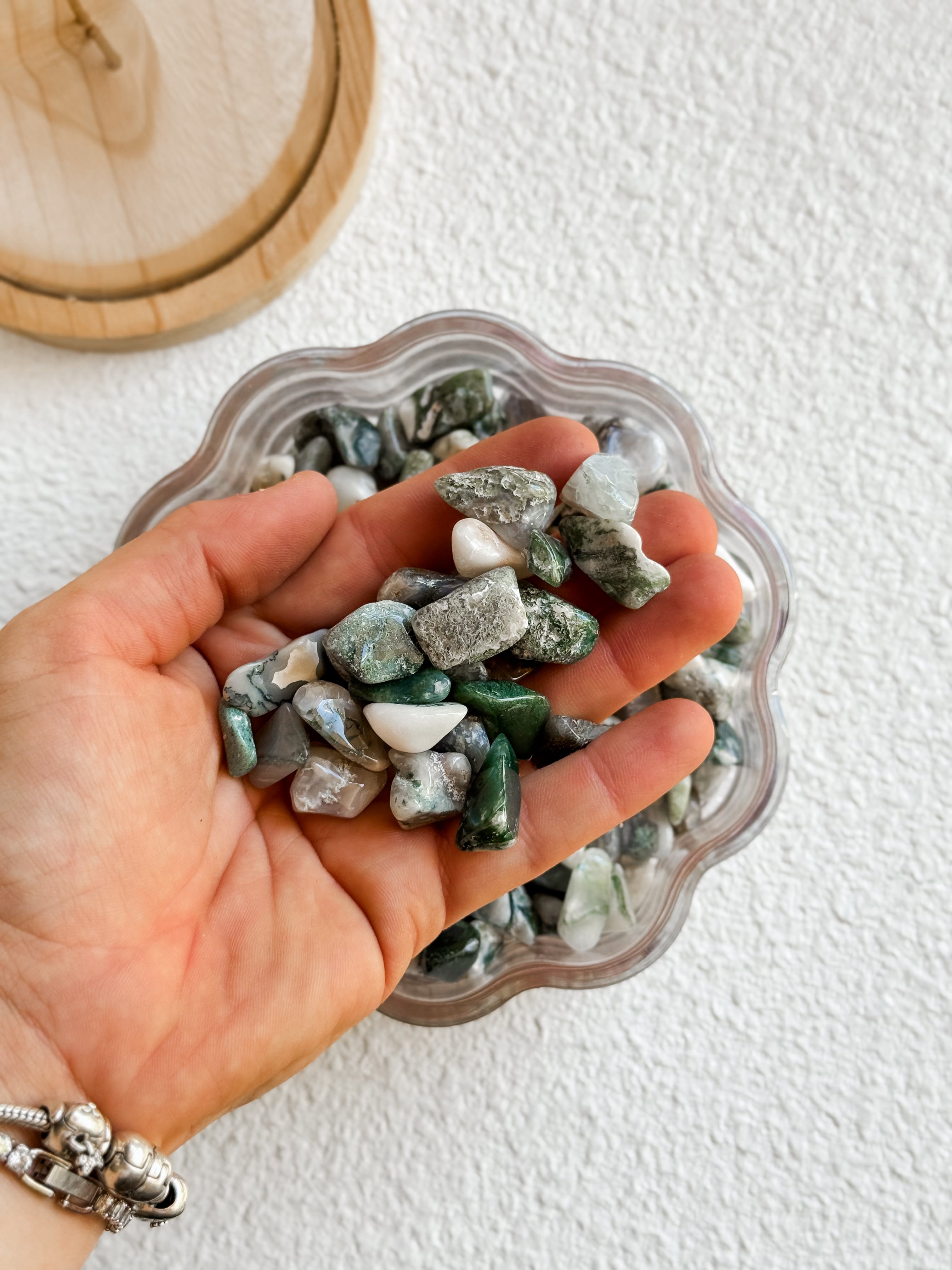 Moss Agate Large Chips / Mini Tumble (100g)