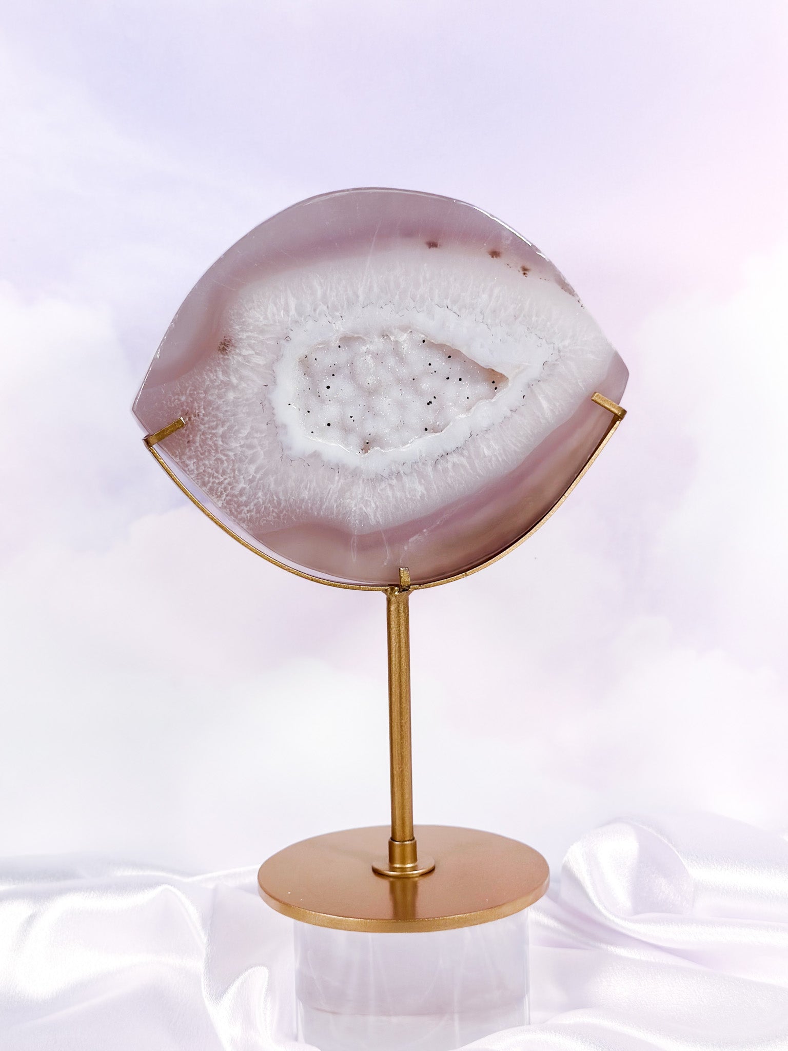 Druzy Agate Eye on Stand