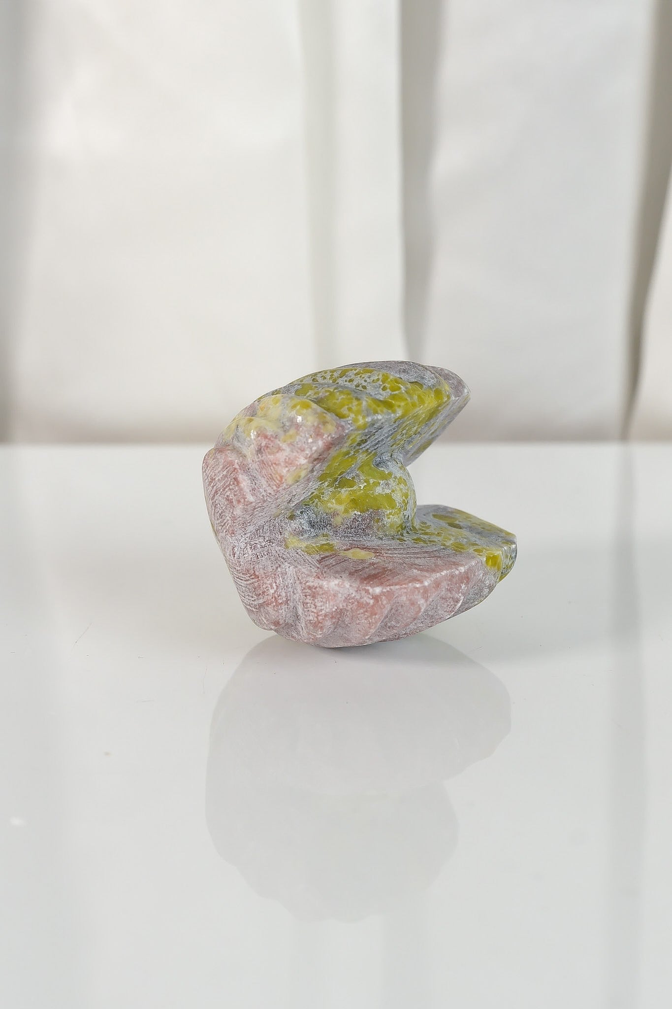 Red Vein Jasper Shell