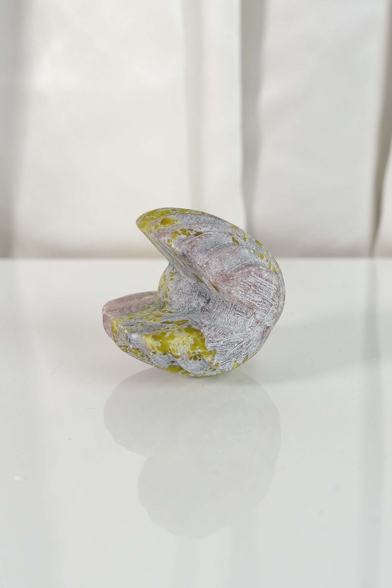 Red Vein Jasper Shell