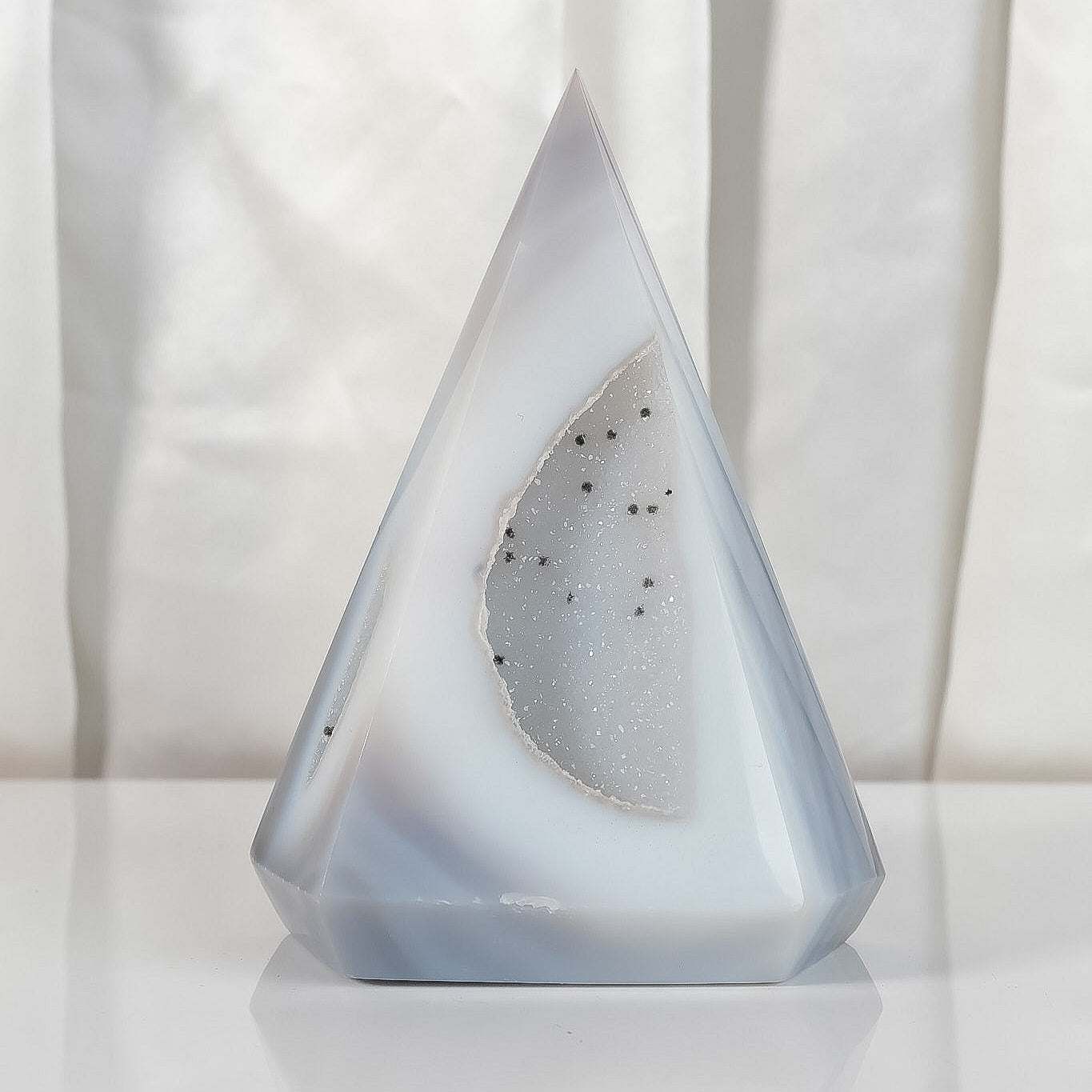 Druzy Agate Point Tower