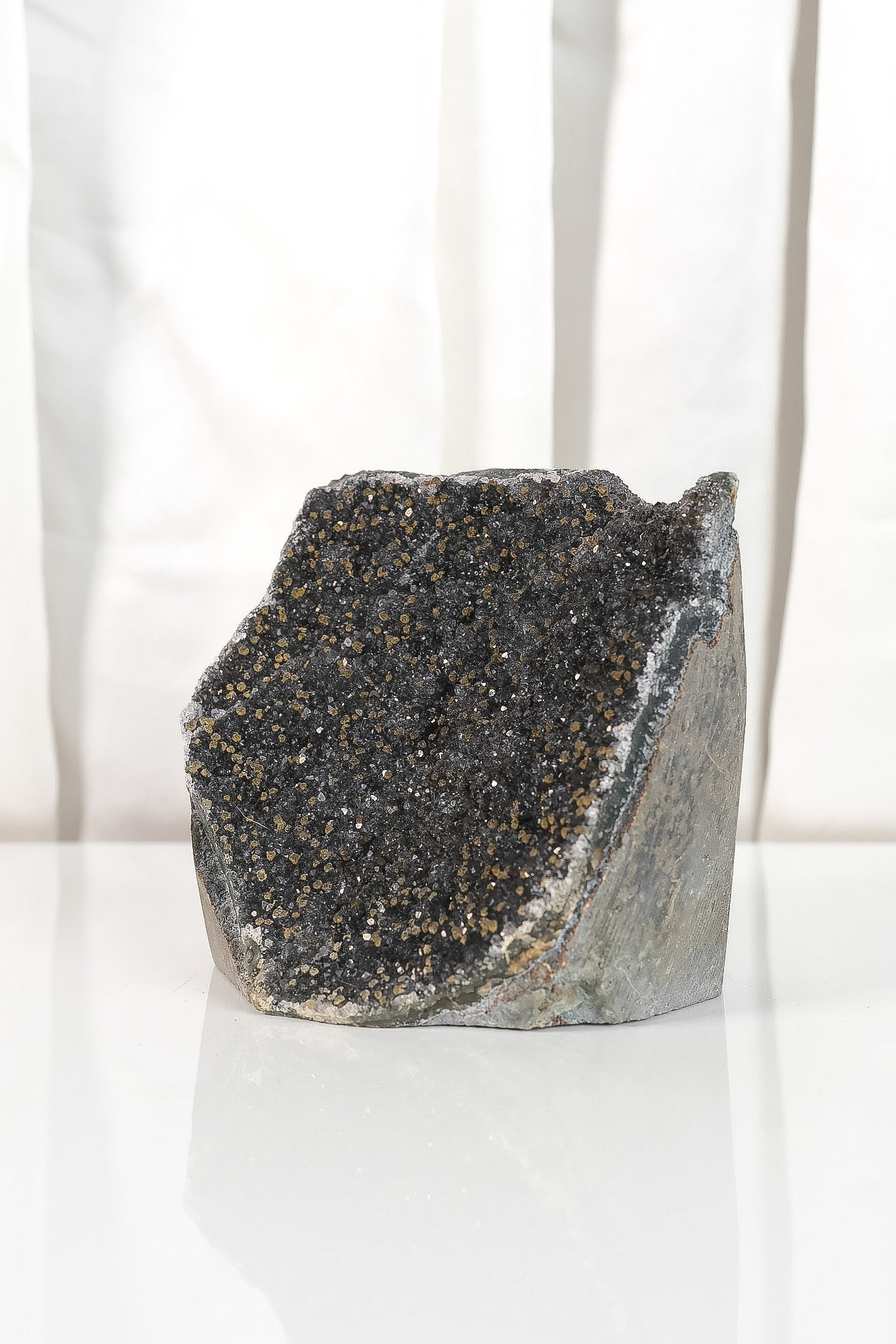 Black Galaxy Amethyst Cutbase