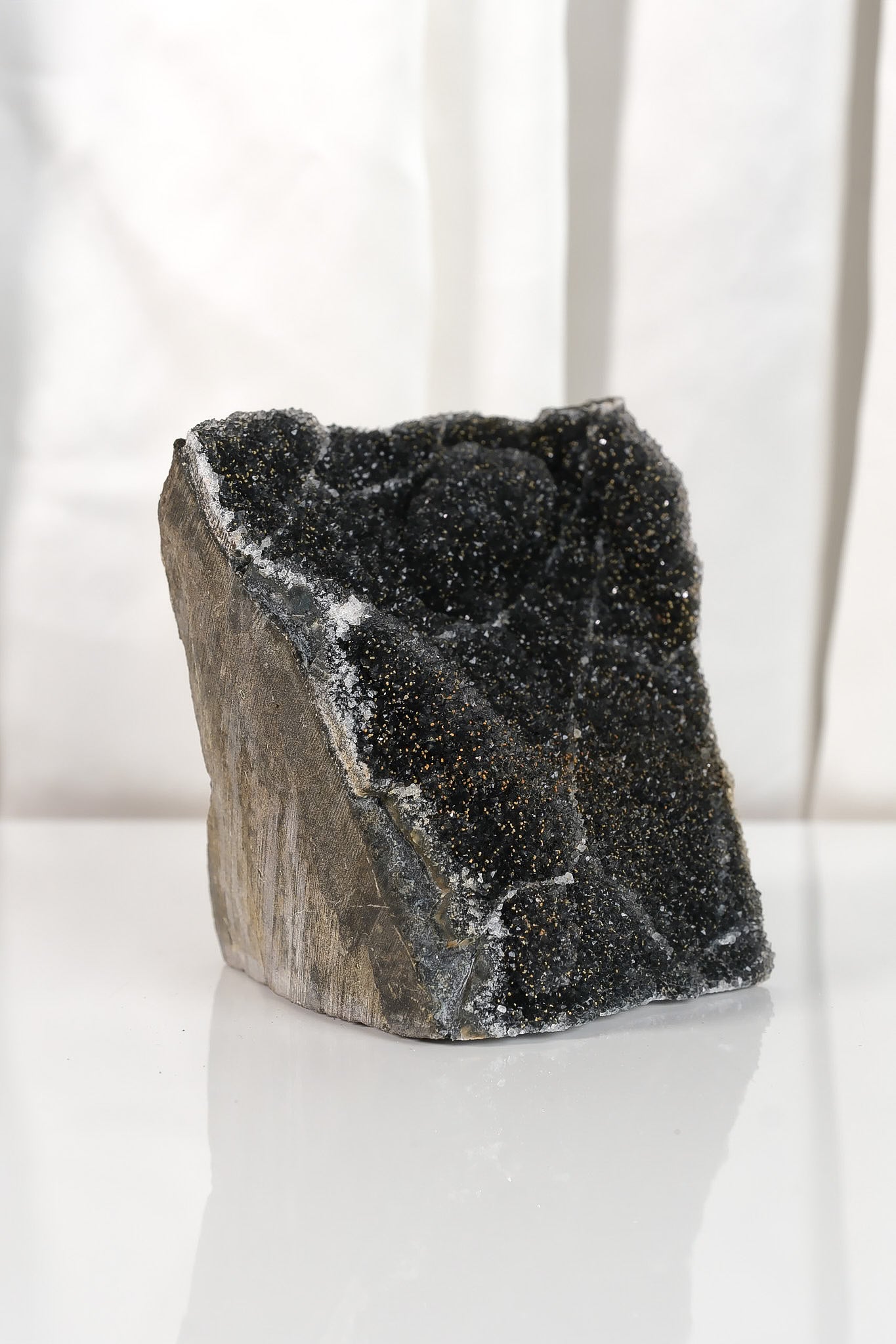 Black Galaxy Amethyst Cutbase