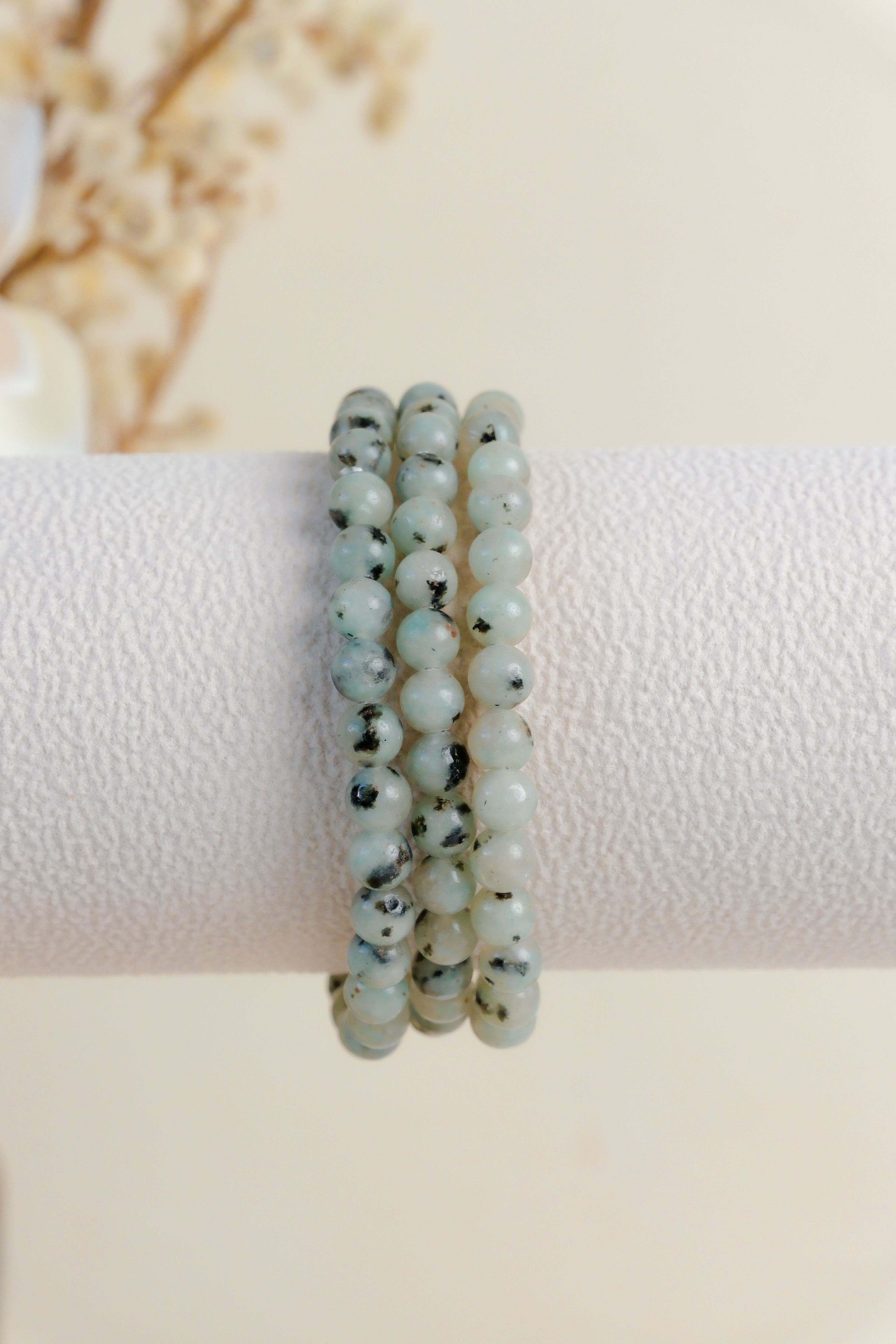 Kiwi Jasper 6mm Bracelet